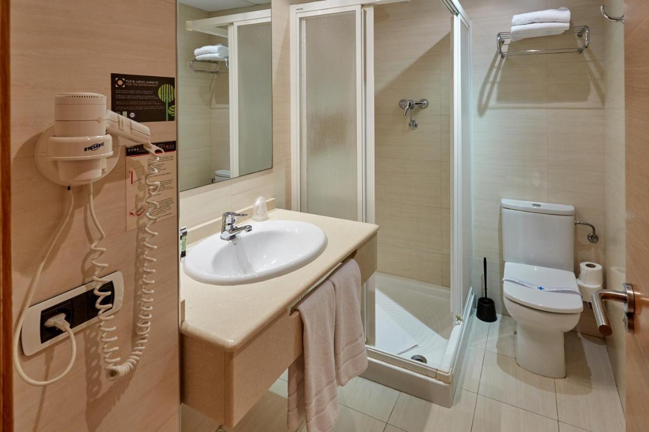 โดนา โลลา Hotel กัสเตญองเดลาปลานา ภายนอก รูปภาพ
